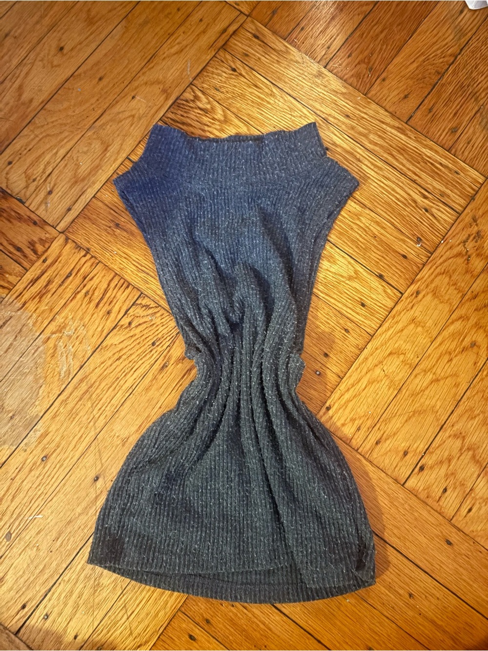 Vintage Brandy Melville dark gray ribbed sleeveless knit top